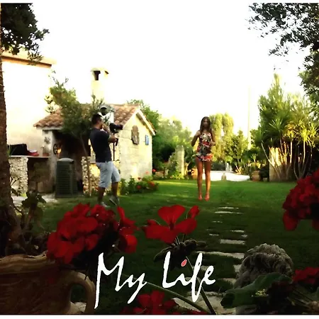 Bed & Breakfast Mylife *